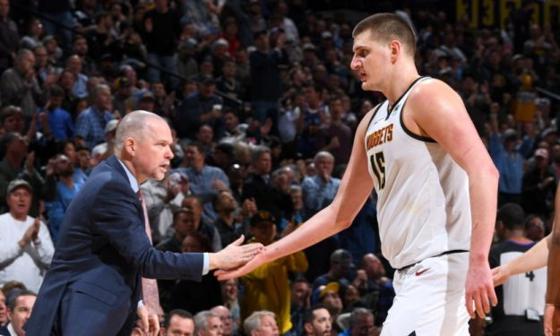 姿固定与机 姿固定与机